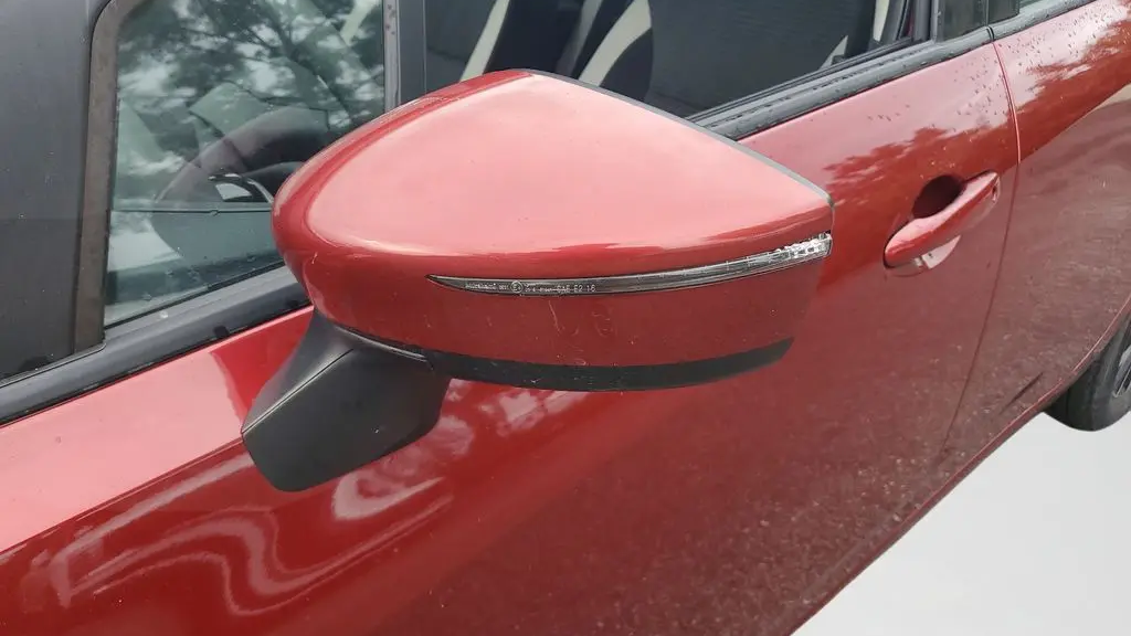 2020 Nissan Versa SV