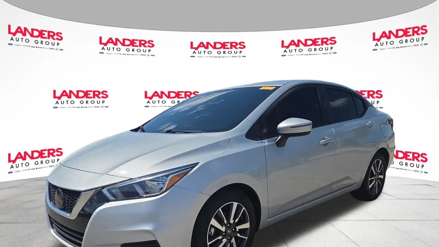 2021 Nissan Versa SV