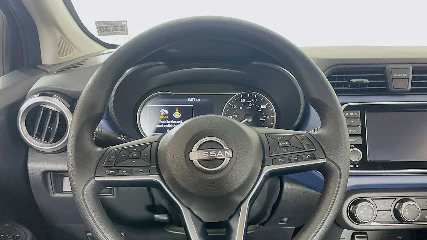 2025 Nissan Versa SV