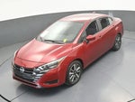 2025 Versa Thumbnail 40