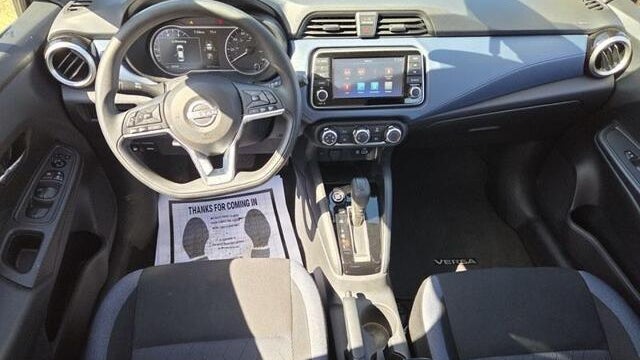 2025 Nissan Versa SV