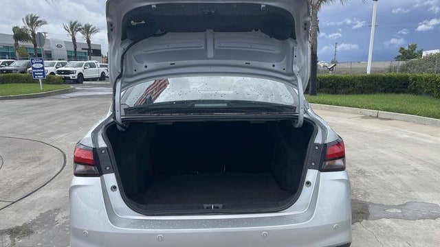 2025 Nissan Versa SV