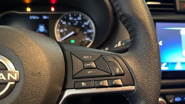 2023 Nissan Versa SR