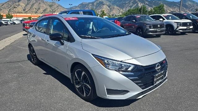 2025 Nissan Versa SR