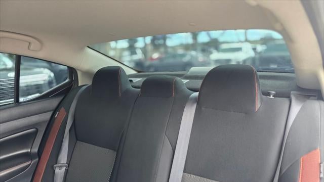 2025 Nissan Versa SR