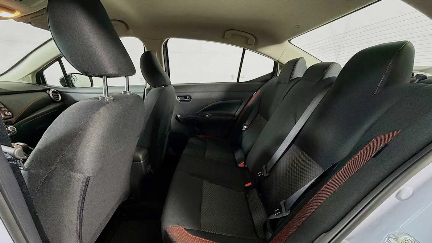 2025 Nissan Versa SR