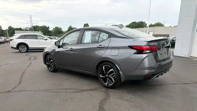 2025 Nissan Versa SR