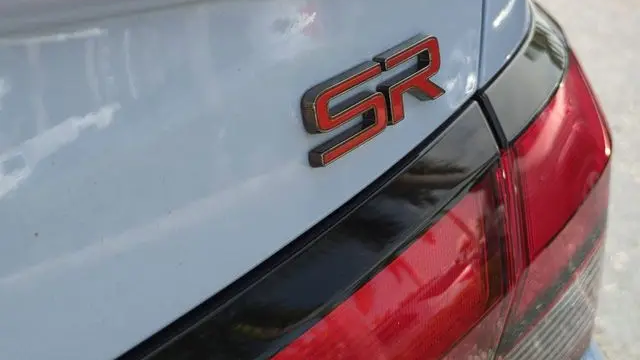 2023 Nissan Versa SR