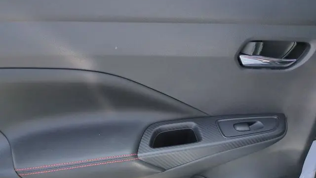 2023 Nissan Versa SR