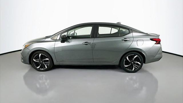2024 Nissan Versa SR