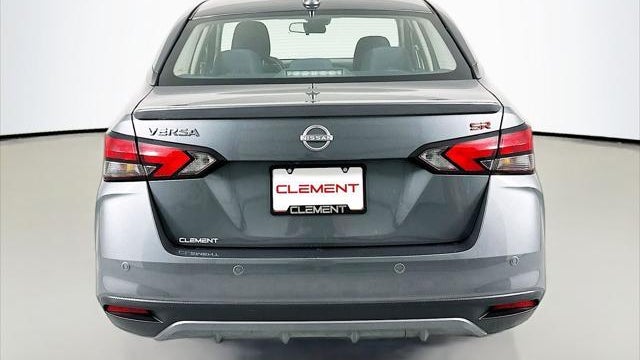 2024 Nissan Versa SR