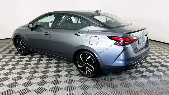 2024 Nissan Versa SR