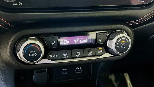2024 Nissan Versa SR
