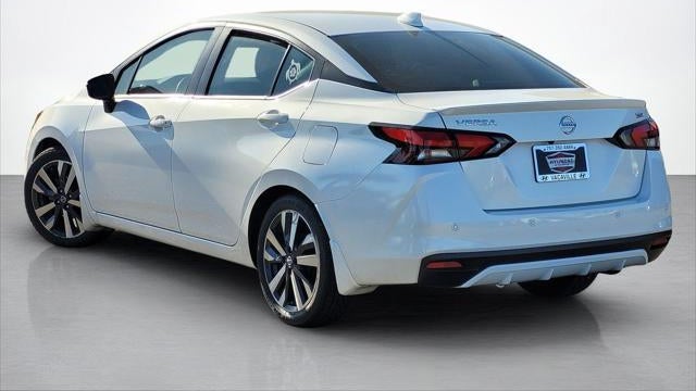 2020 Nissan Versa SR