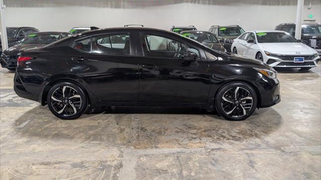 2023 Nissan Versa SR