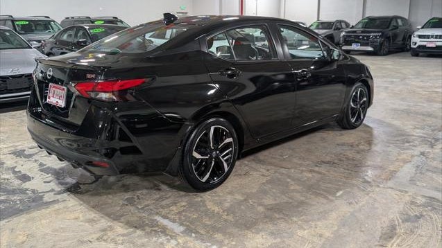 2023 Nissan Versa SR