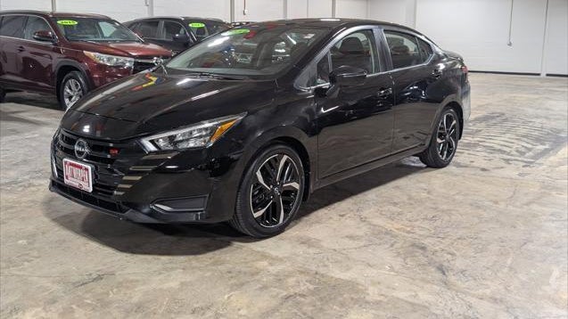 2023 Nissan Versa SR