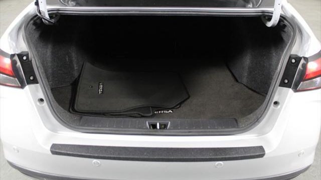 2024 Nissan Versa SR