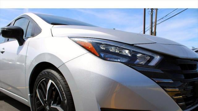 2025 Nissan Versa SR