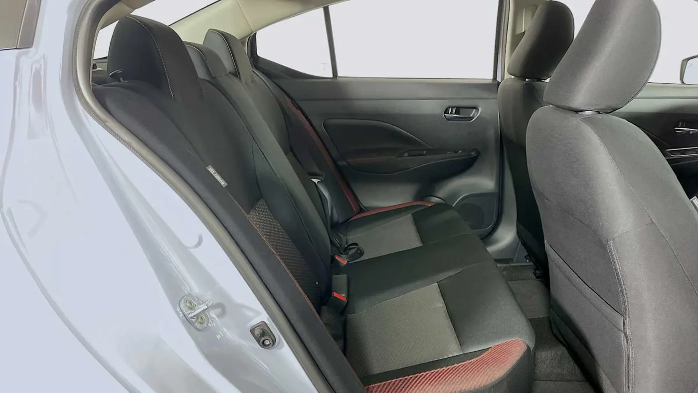 2025 Nissan Versa SR