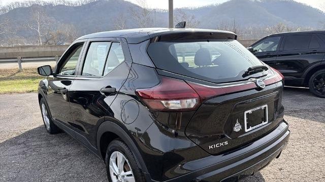 2021 Nissan Kicks S