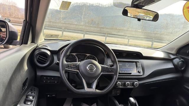 2021 Nissan Kicks S