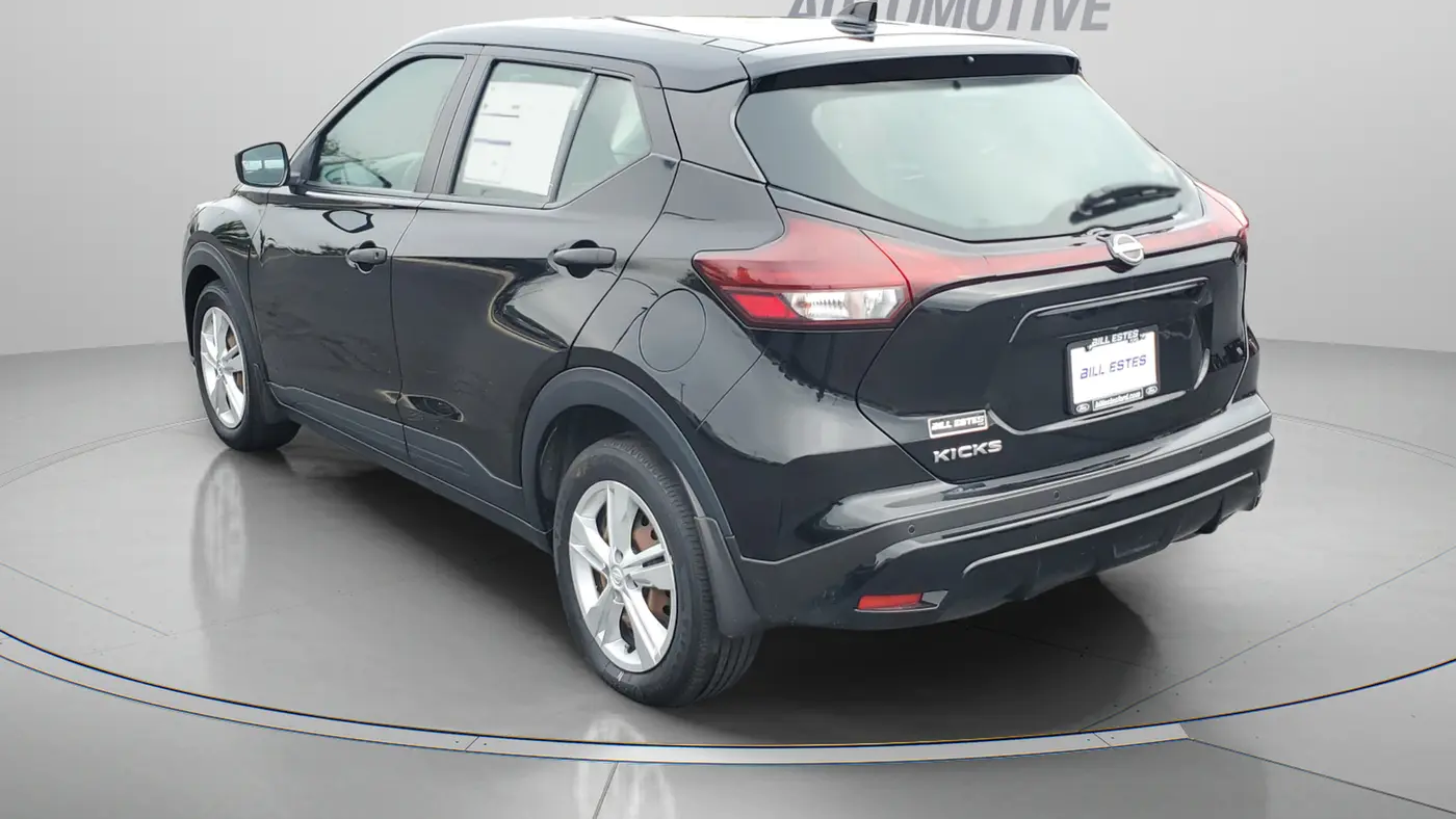 2023 Nissan Kicks S