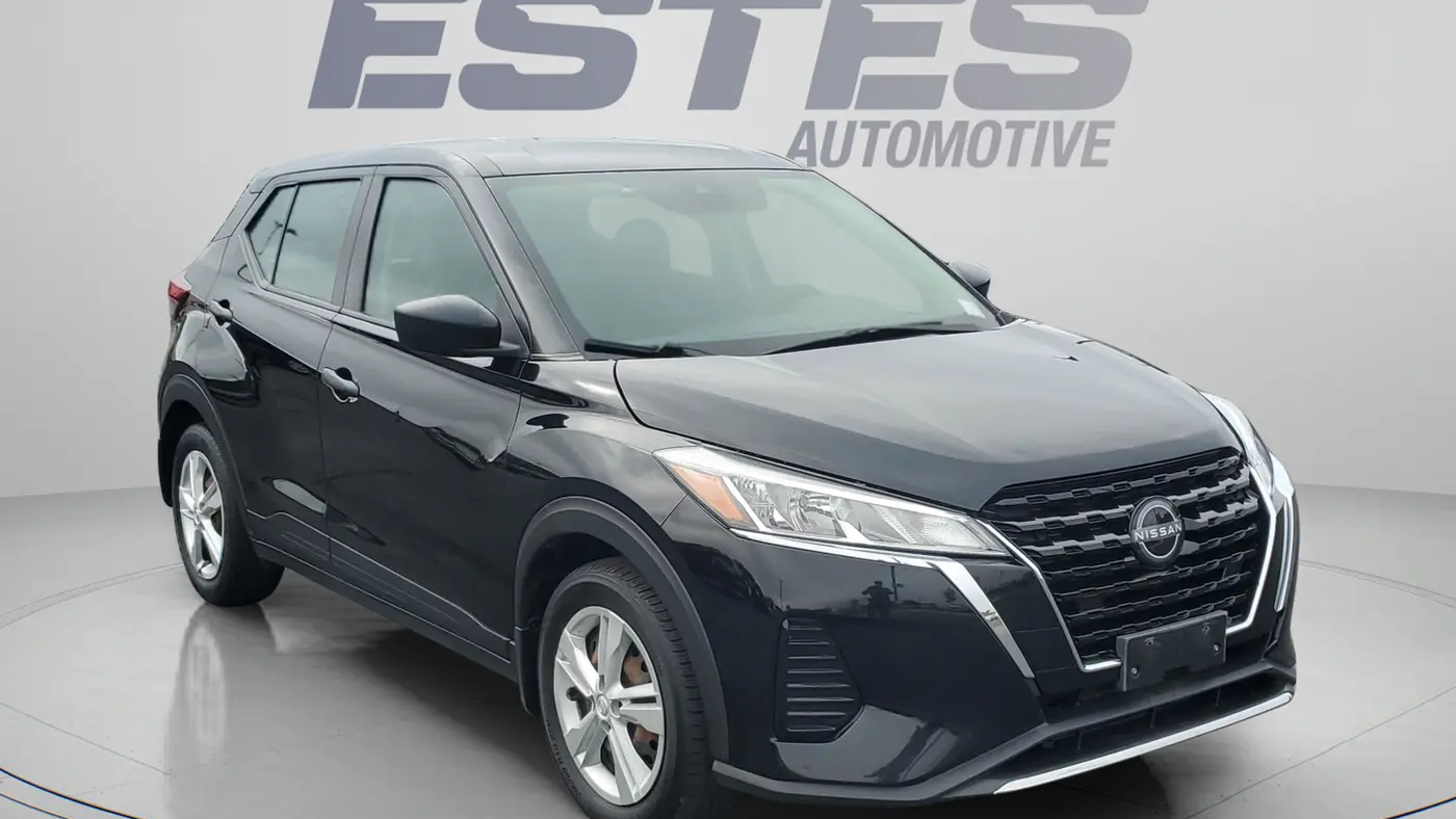2023 Nissan Kicks S