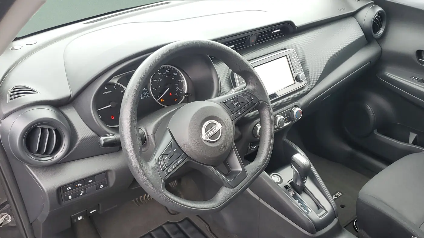 2023 Nissan Kicks S