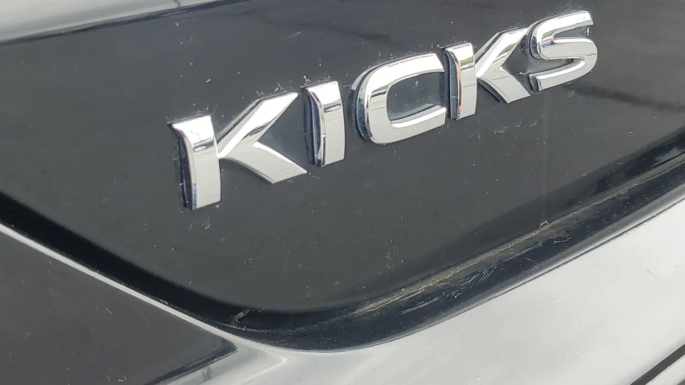 2023 Nissan Kicks S