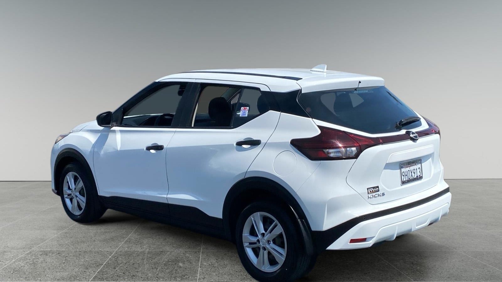 2023 Nissan Kicks S