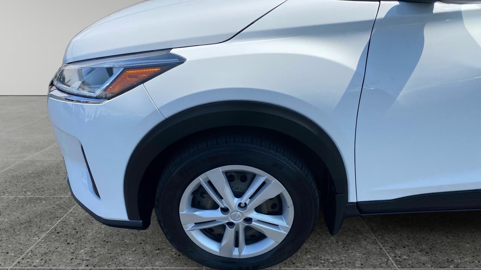 2023 Nissan Kicks S