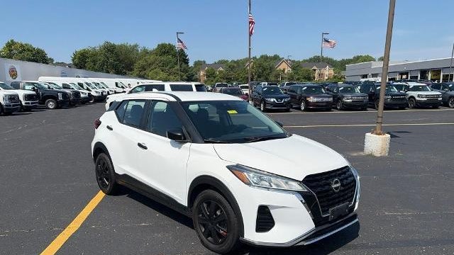 2024 Nissan Kicks S