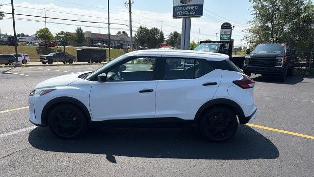 2024 Nissan Kicks S