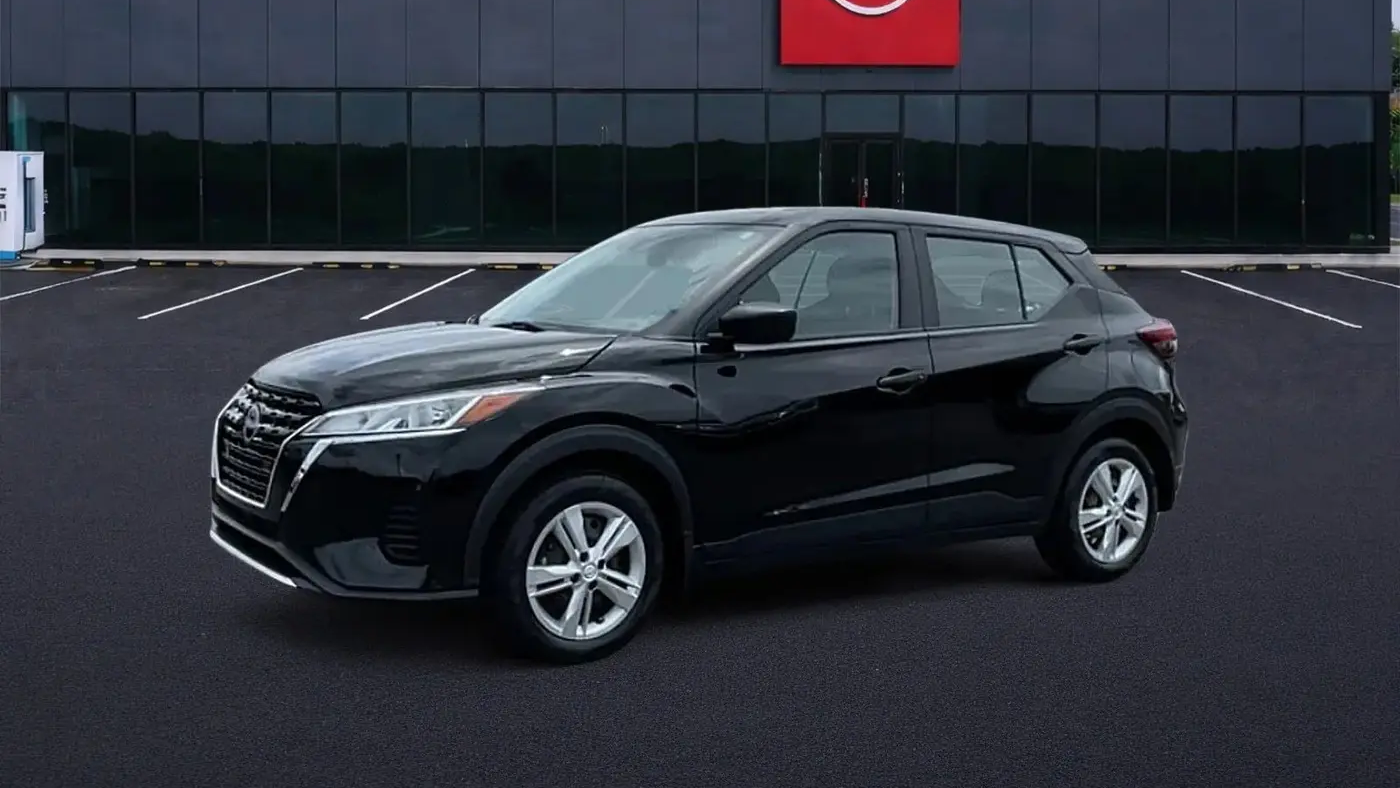 2024 Nissan Kicks S