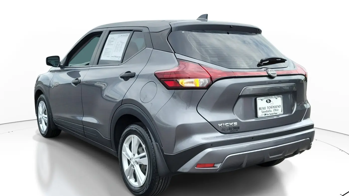 2024 Nissan Kicks S