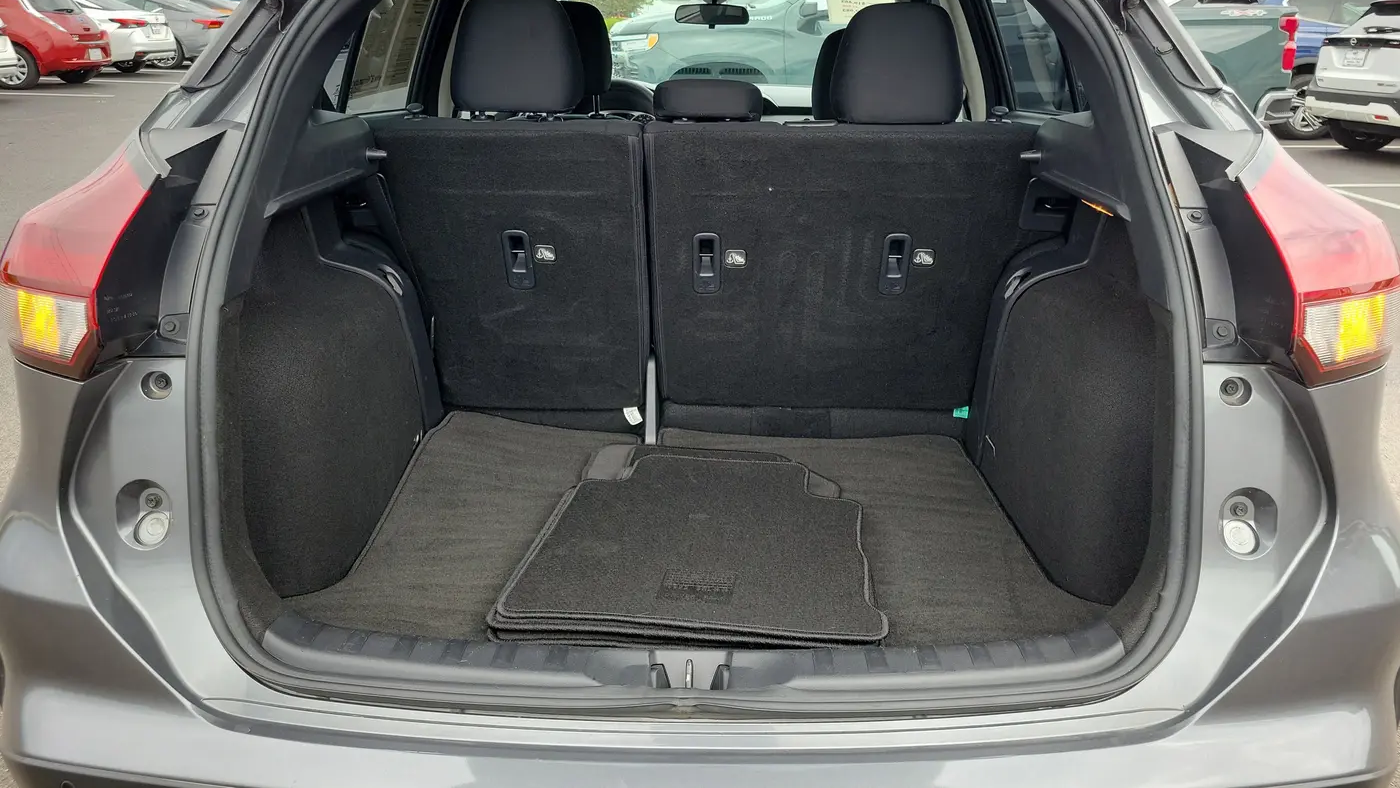 2024 Nissan Kicks S