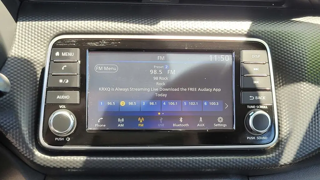 2024 Nissan Kicks S