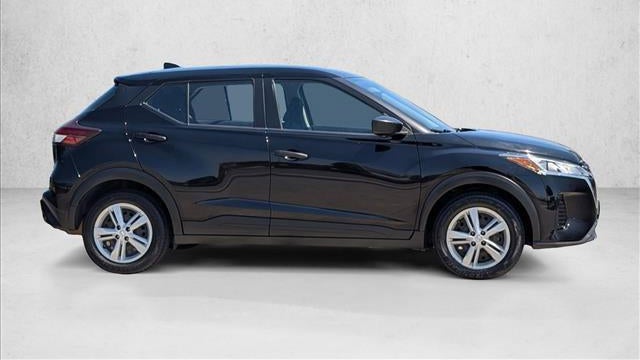 2022 Nissan Kicks S