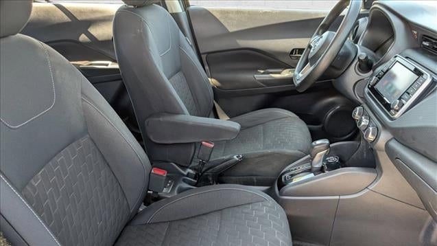 2022 Nissan Kicks S