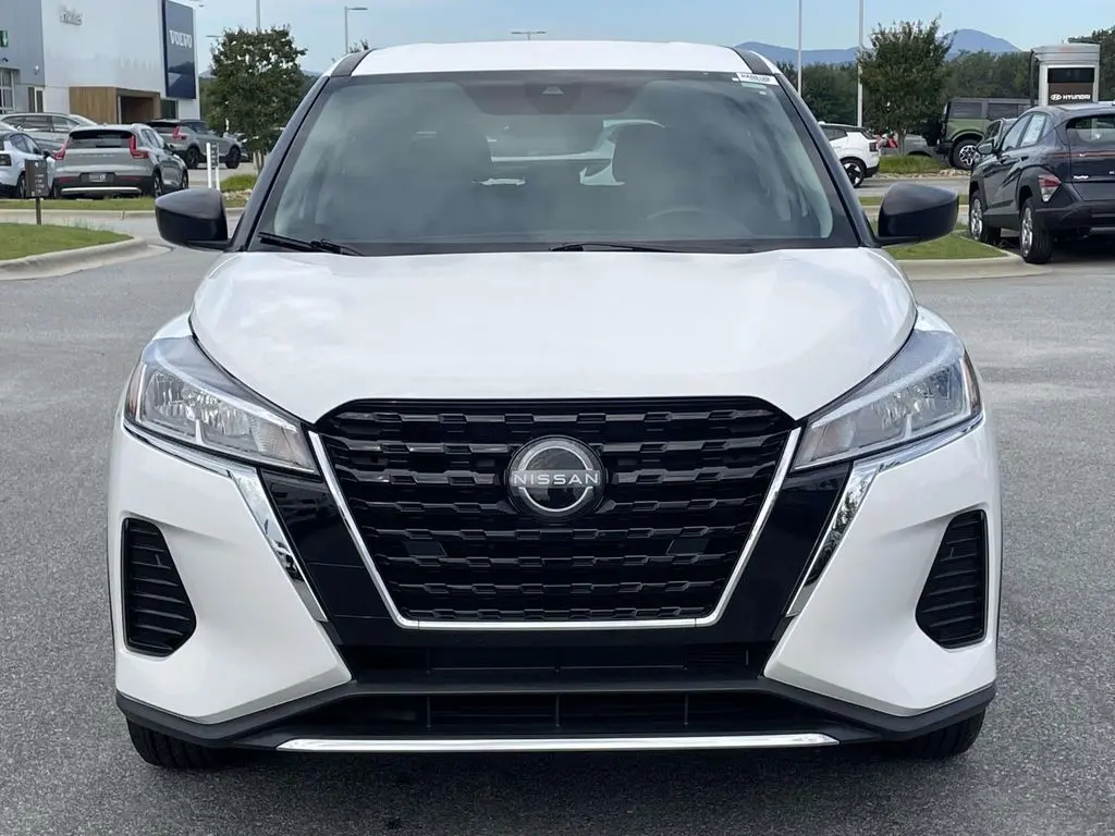 2024 Nissan Kicks - $21,470