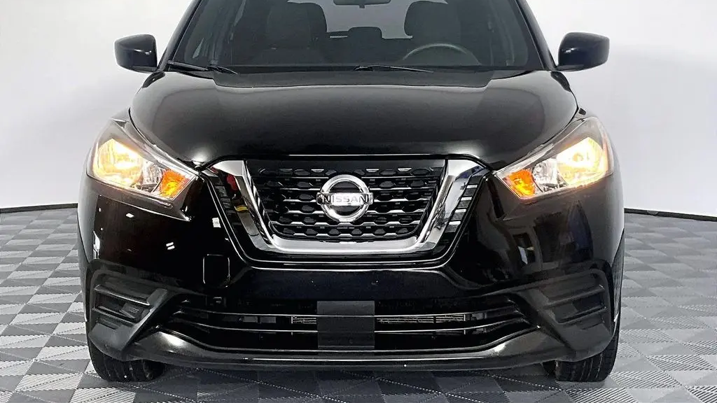 2020 Nissan Kicks S