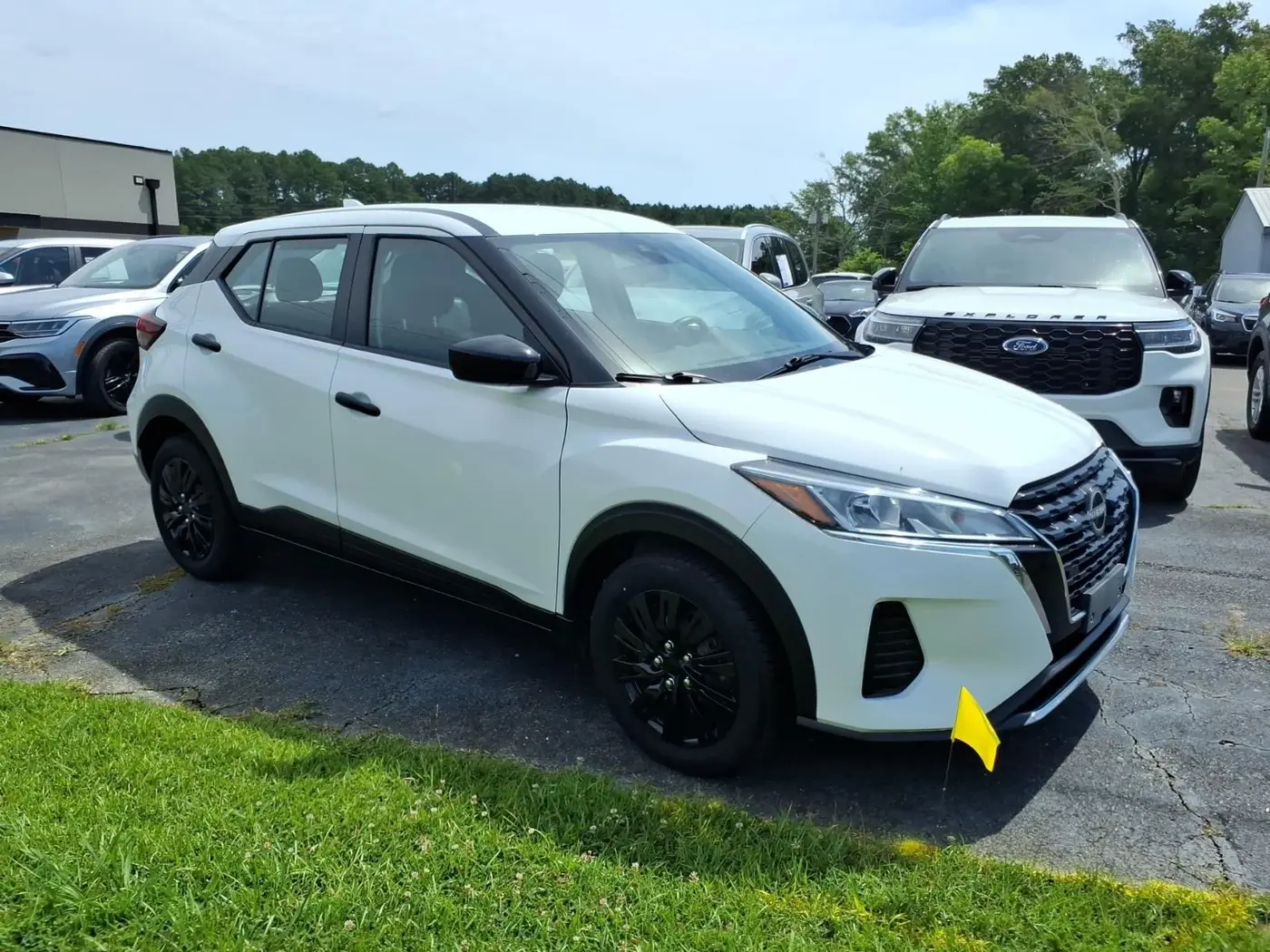 2024 Nissan Kicks