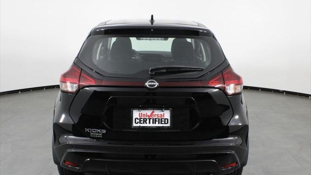 2025 Nissan Kicks Play S