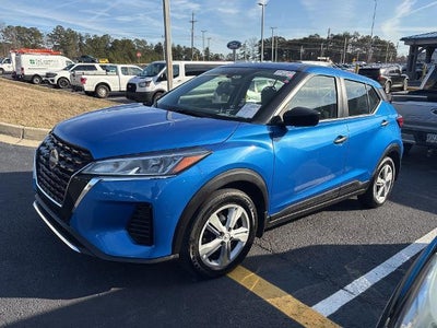 2024 Nissan Kicks S 4DR Crossover