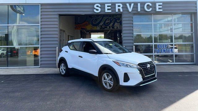 Preowned 2025 Nissan Kicks Play S for Sale