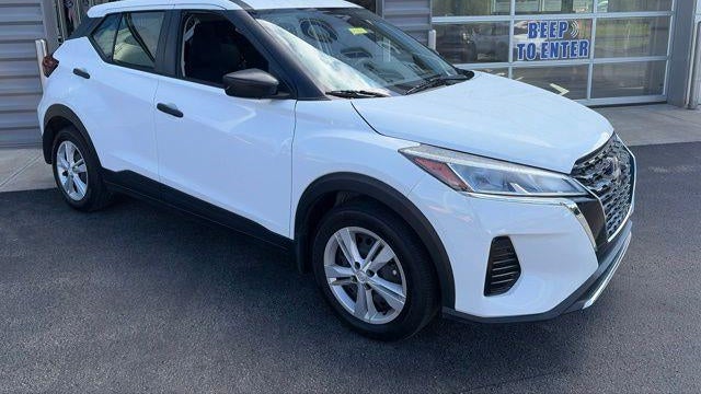 2025 Nissan Kicks Play S