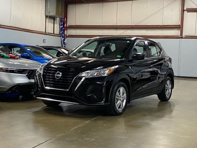 2022 Nissan Kicks S 4DR Crossover