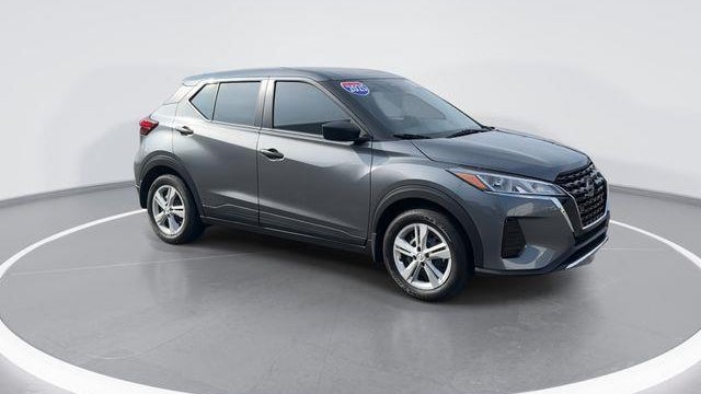 Preowned 2025 Nissan Kicks Play S for Sale