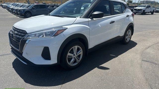 2023 Nissan Kicks S